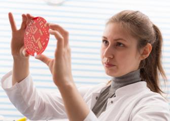 Bioengineers and biomedical engineers