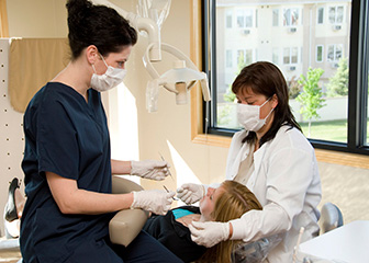 Dental assistants